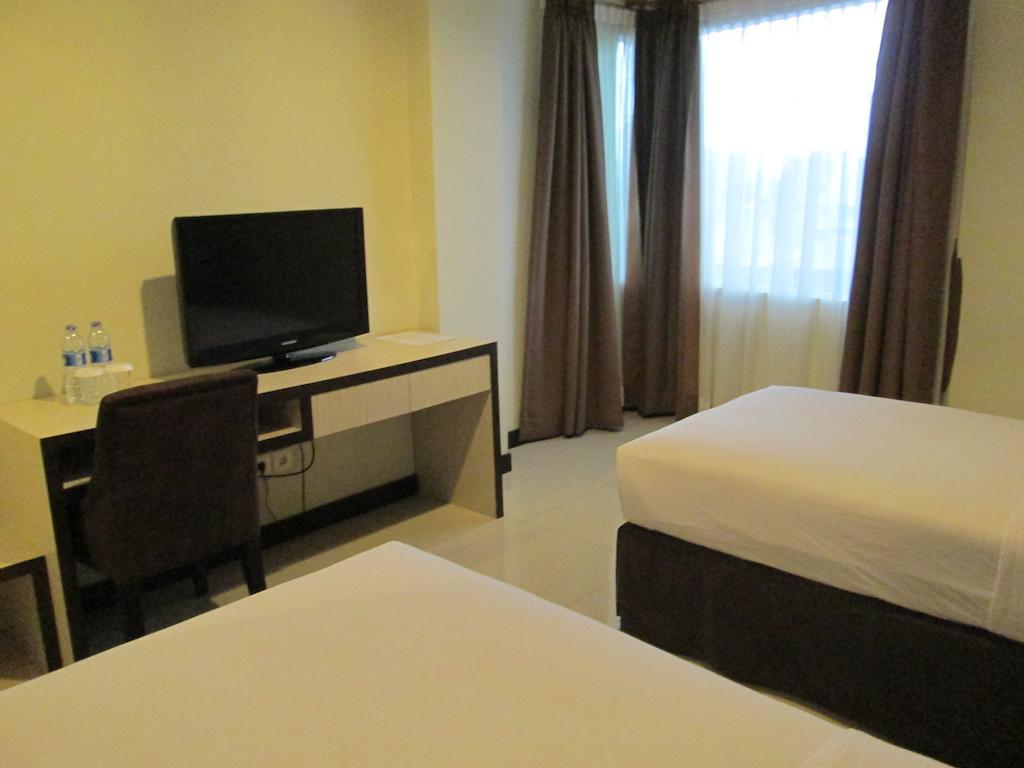 N3 Hotel Jakarta Værelse billede