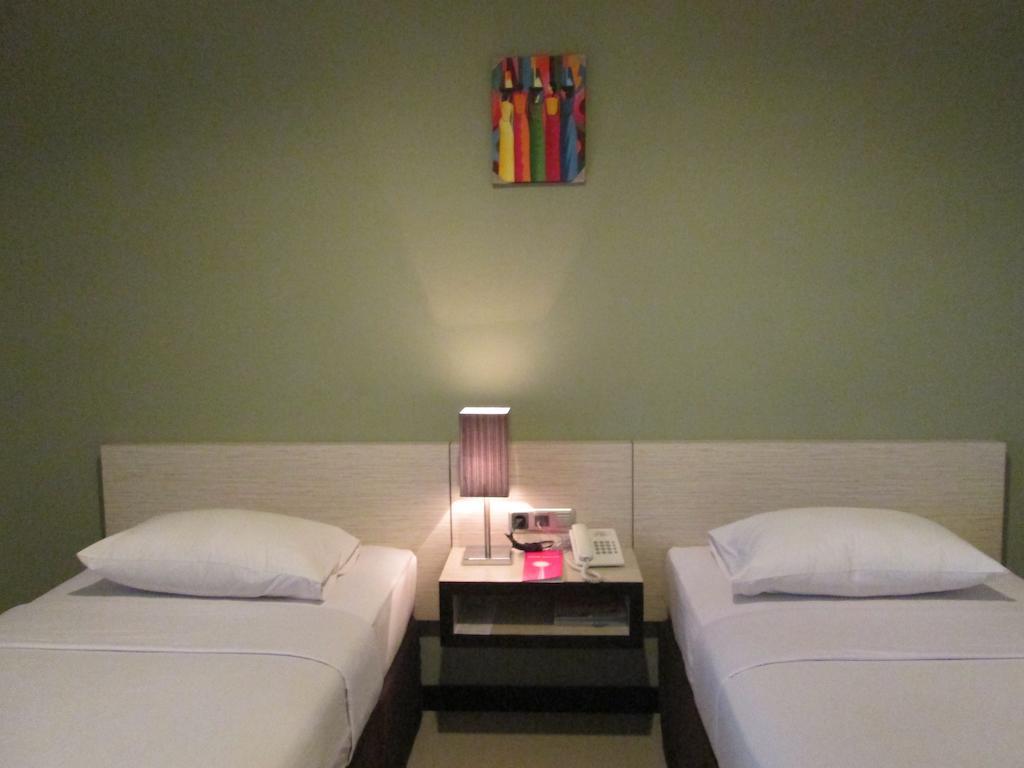 N3 Hotel Jakarta Værelse billede