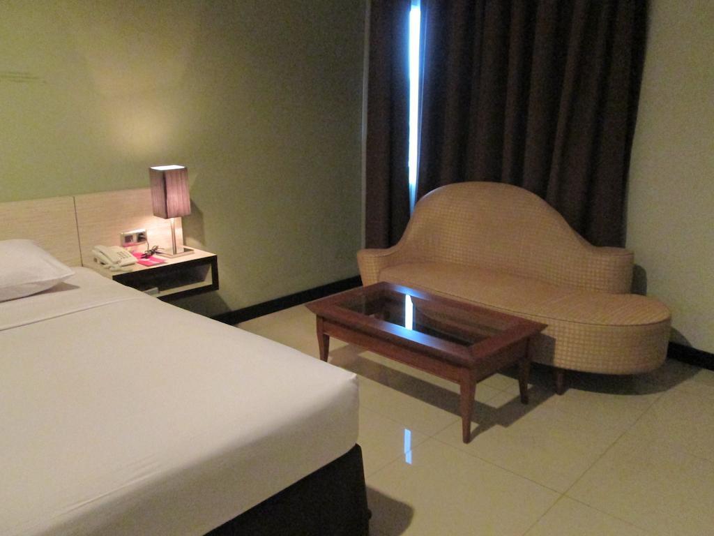 N3 Hotel Jakarta Værelse billede